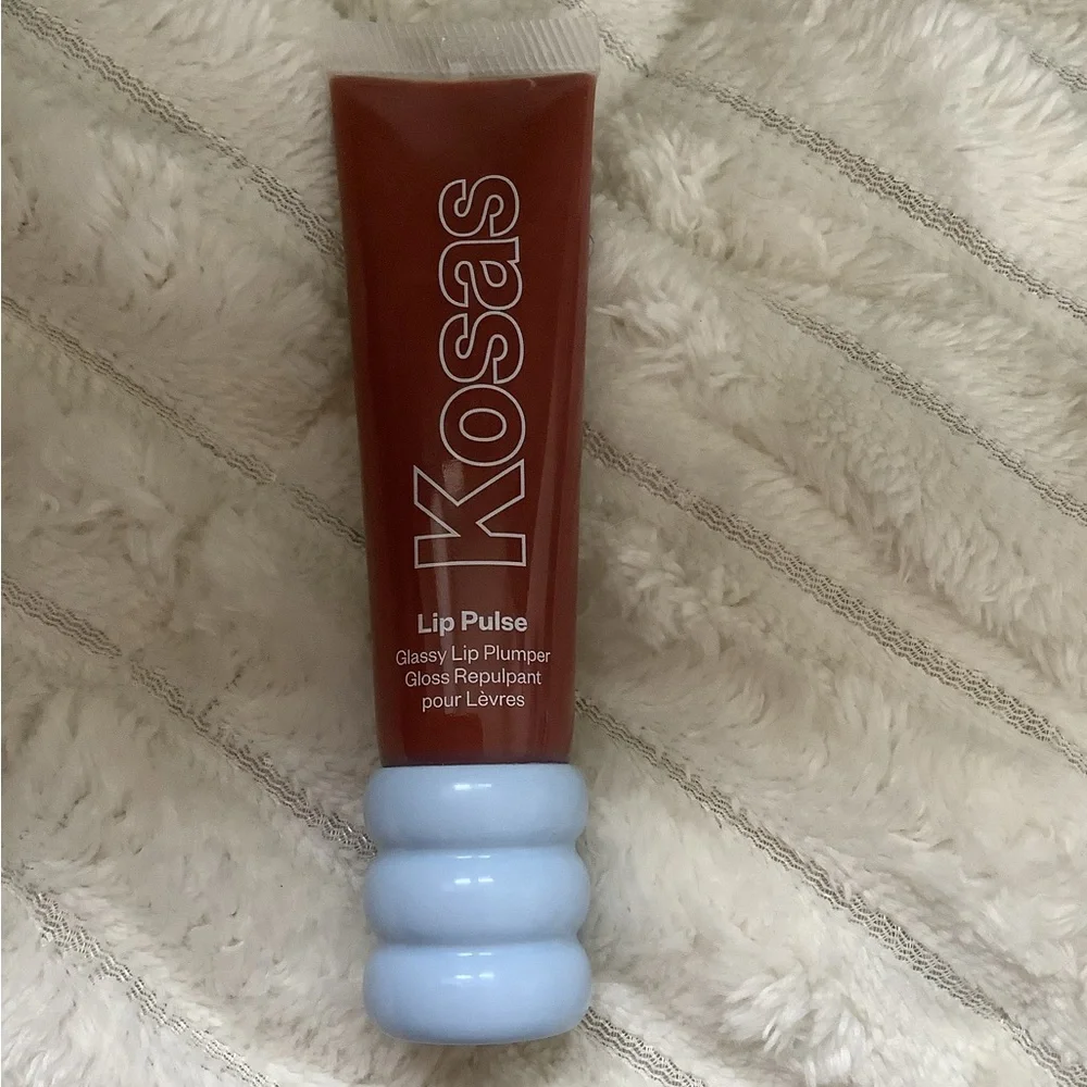 Kosas Lip Pulse Glossy Lip Plumper — Warm Terracotta